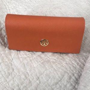 New authentic Tory Burch sunglasses case